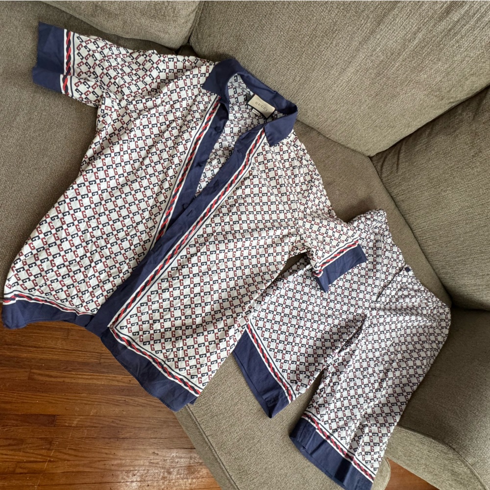 MEN’S SILK GUCCI SHORT SET